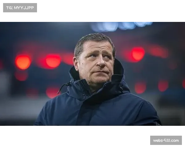 拜仁总监埃贝尔:球队仍在三项赛事中竞争,具备击败任何对手的信心 拜仁总监埃贝尔:球队仍在三项赛事中竞争,具备击败任何对手的信心